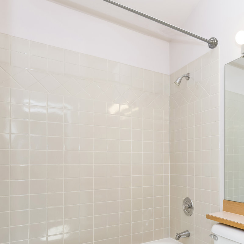 Écusson de rideau de douche leamore, Nickel satiné