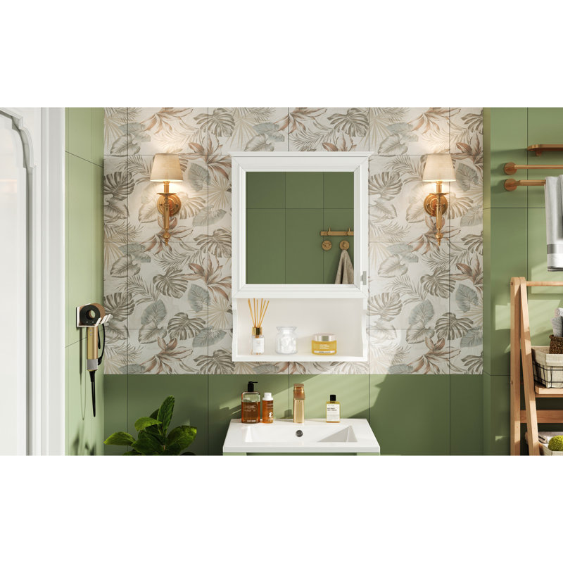 Armoire de miroir de salle de bain murale, détails sculptés élégants, tablettes réglables, quincaillerie blanc de haute qualité, cadre en bois massif, charnières à fermeture douce, utilisation dans le vestiaire
