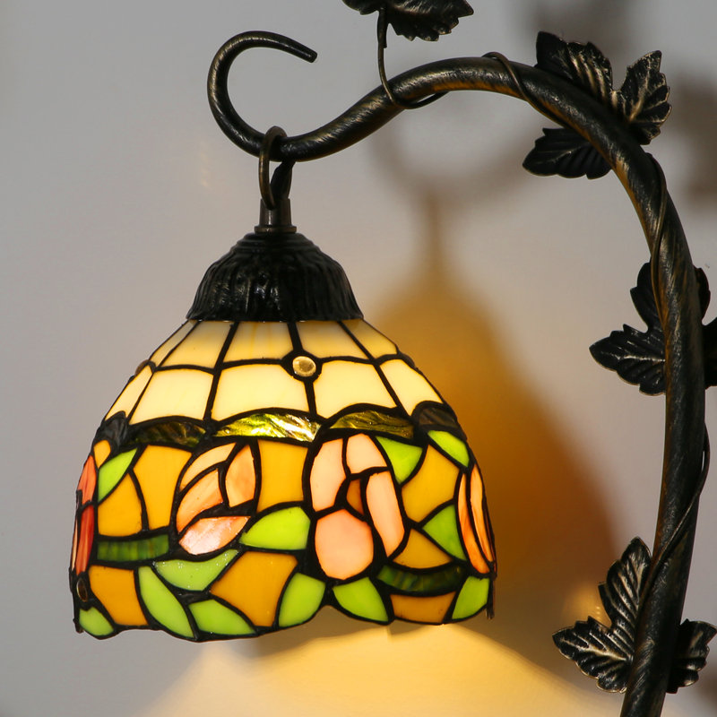 Aavash Metal Table Lamp
