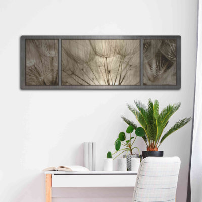Red Barrel Studio® 'Goatsbeard Trio' by Lori Deiter, Metal Wall Art