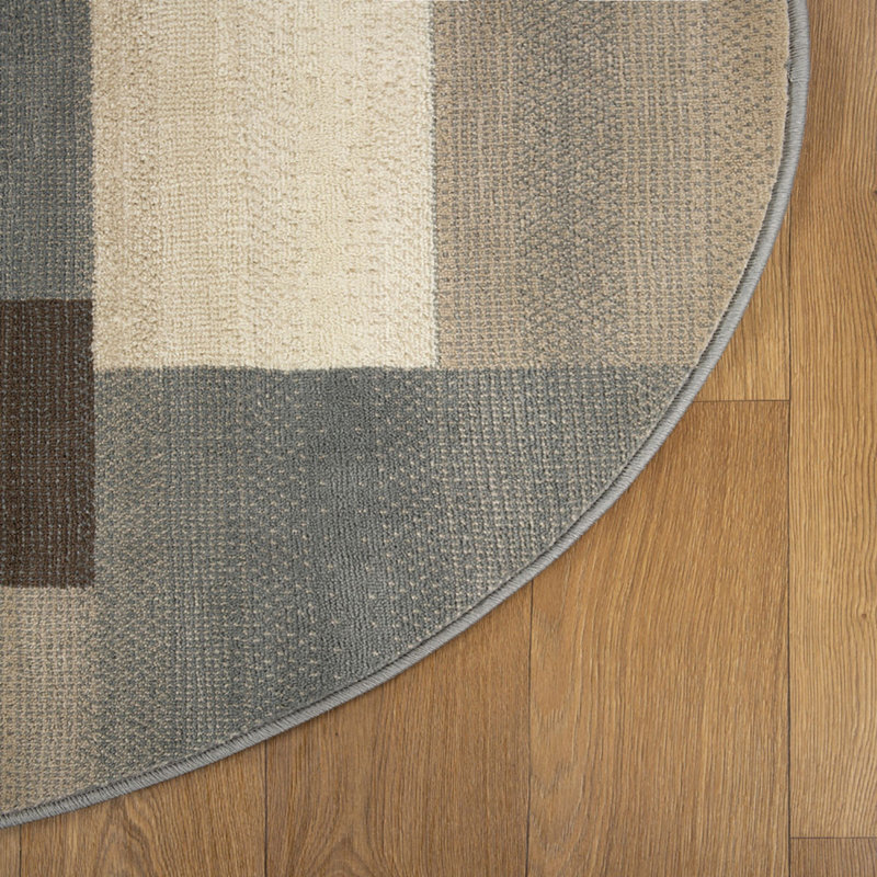 Grey Round Patchwork Power Loom Stain Resistant Area Rug, Round 5'