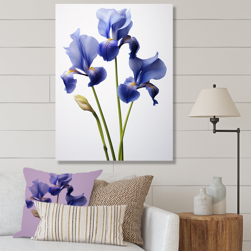 Élégants iris en bleu et blanc I sur toile, Toile tendue, H 40 po x l 30 po x P 1,5 po