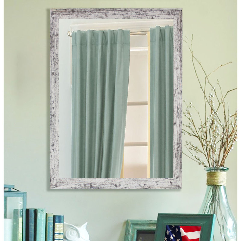 Miroir d'appoint mural Uecker Farmhouse, H 26 po x l 22 po