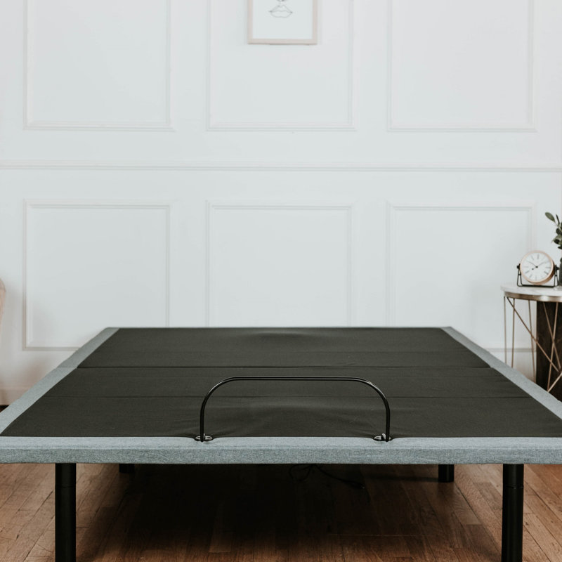 Base de lit réglable très fonctionnelle avec ajustement facile de la position de la tête et des pieds pour un confort et une commodité ultimes