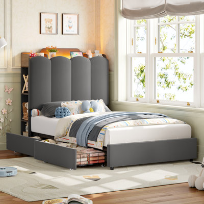 Structure de lit tapissier avec éclairage DEL, ports USB, casiers latéraux et 2 tiroirs de rangement sous le lit, lit plateforme gris moderne