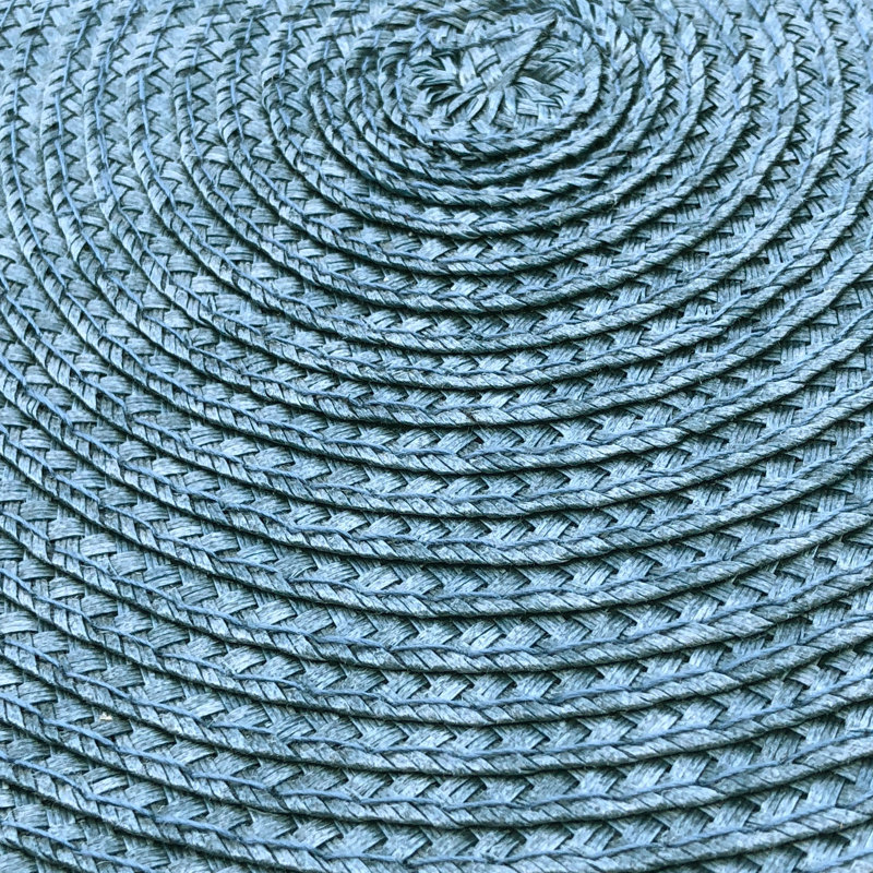 Napperon tressé 15 po Rosalba, Bleu rougeâtre