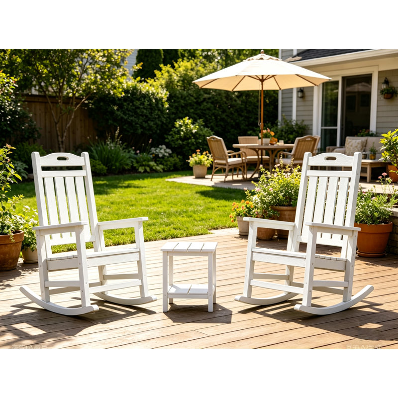 Chaise berçante en plastique Mccutcheon, Blanc