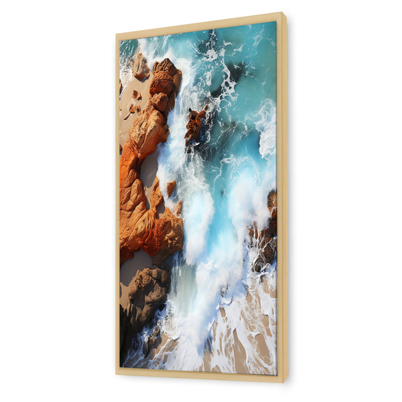 Vue aérienne de Blue Rocky Beach II - plage, art mural, Cadre flottant brun, H 60 po x l 28 po x P 1,5 po