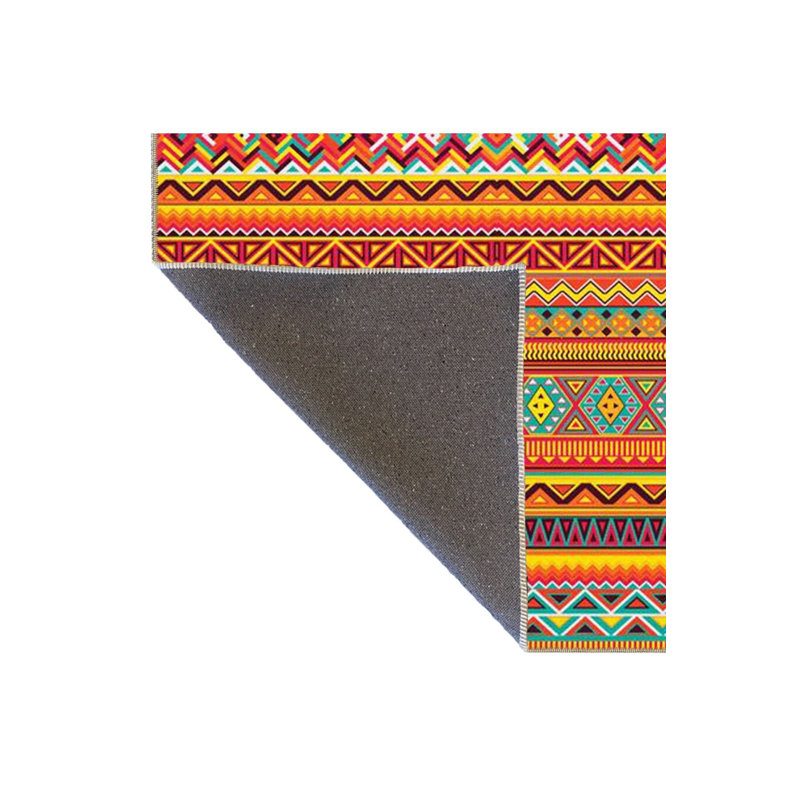 Tapis lavable décoratif à motif géométrique orange, Tapis de couloir 2 pi 6 po x 9 pi 10 po inclus