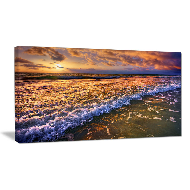 « magnifique coucher de soleil avec eaux blanches », reproduction de photo sur toile tendue, H 28 po x l 60 po