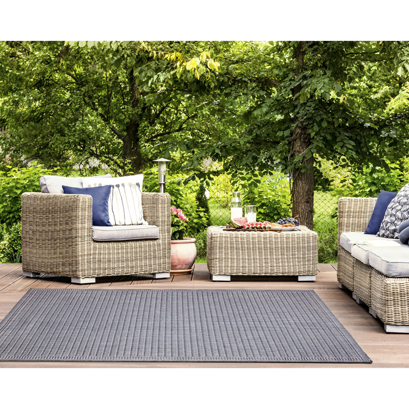 Tapis bleu marine intérieur / extérieur Tukgahgo, Rectangle 3 pi 3 po x 4 pi 11 po