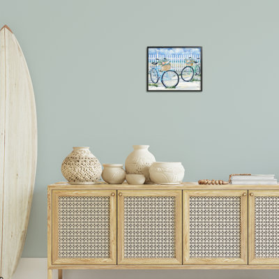  Bicyclettes à la clôture de plage, estampe numérique par Paul Brent