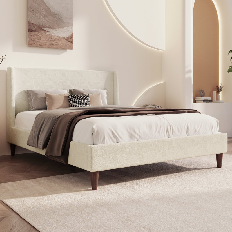 Lit plateforme tapissier moderne avec tête de lit à oreilles et pieds en bois Modern Boucle