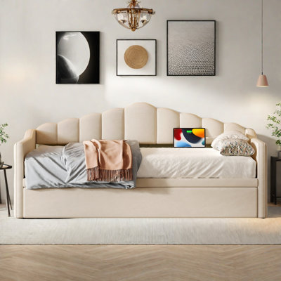 Upholstered Daybed With Pop Up Trundle, Charging Ports, 2 Side Pockets And Curved Backrest Design