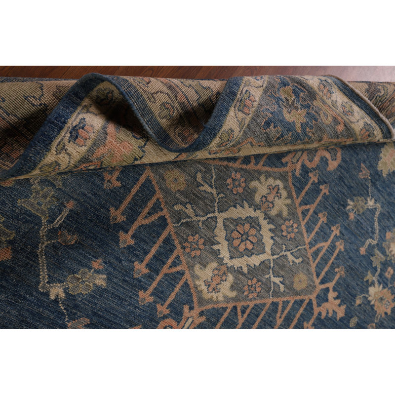 Tapis bleu Oushak