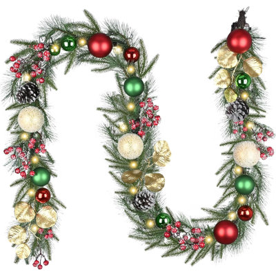  Guirlande de Noël pré-éclairée 9 pi avec lumière pour manteau de cheminée, guirlande de Noël extérieure éclairée avec boule rouge et or vert, pin de Norfolk pour la maison Escalier