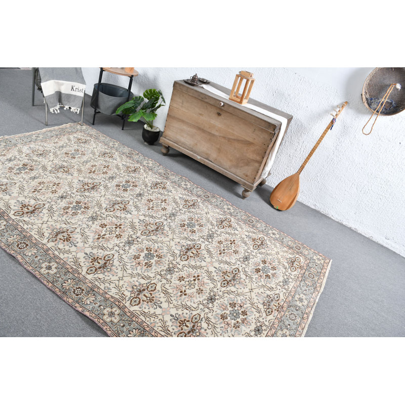 Tapis turc vintage fabriqué à la main avec un design oriental unique pour le décor de salon beige / vert