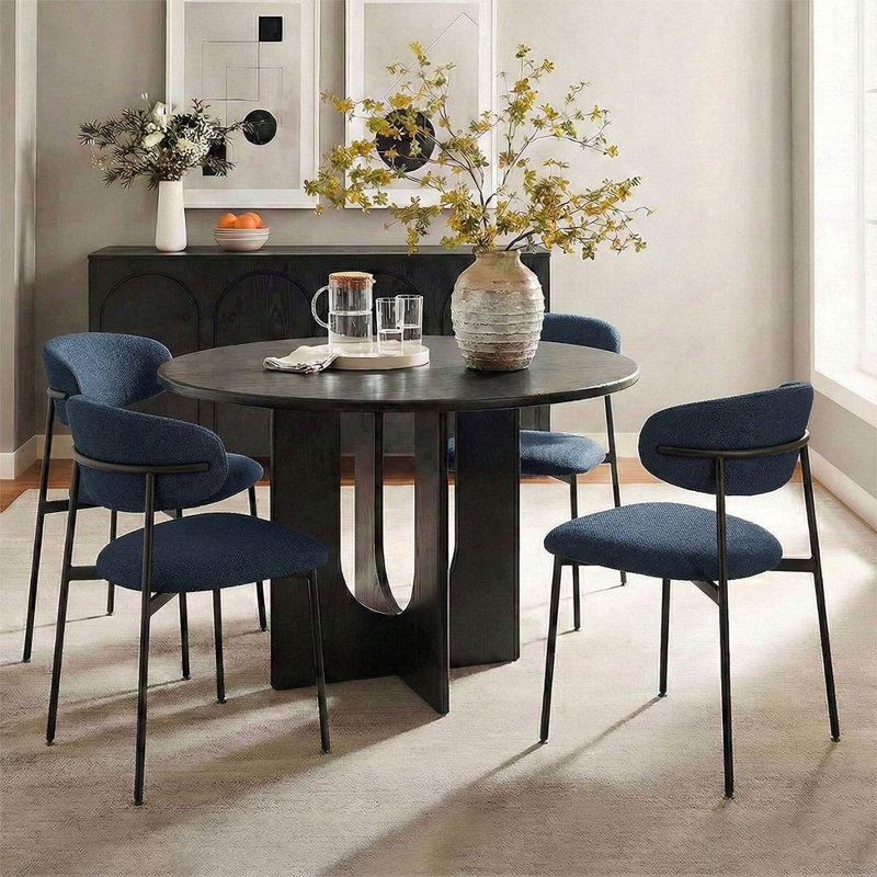 Chaise rembourrée avec pieds en métal, Bleu