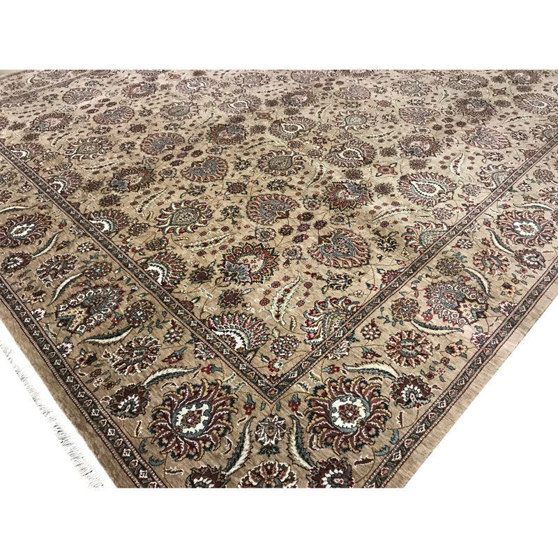 Manchuria Wool Oriental Area Rug in Beige/Brown