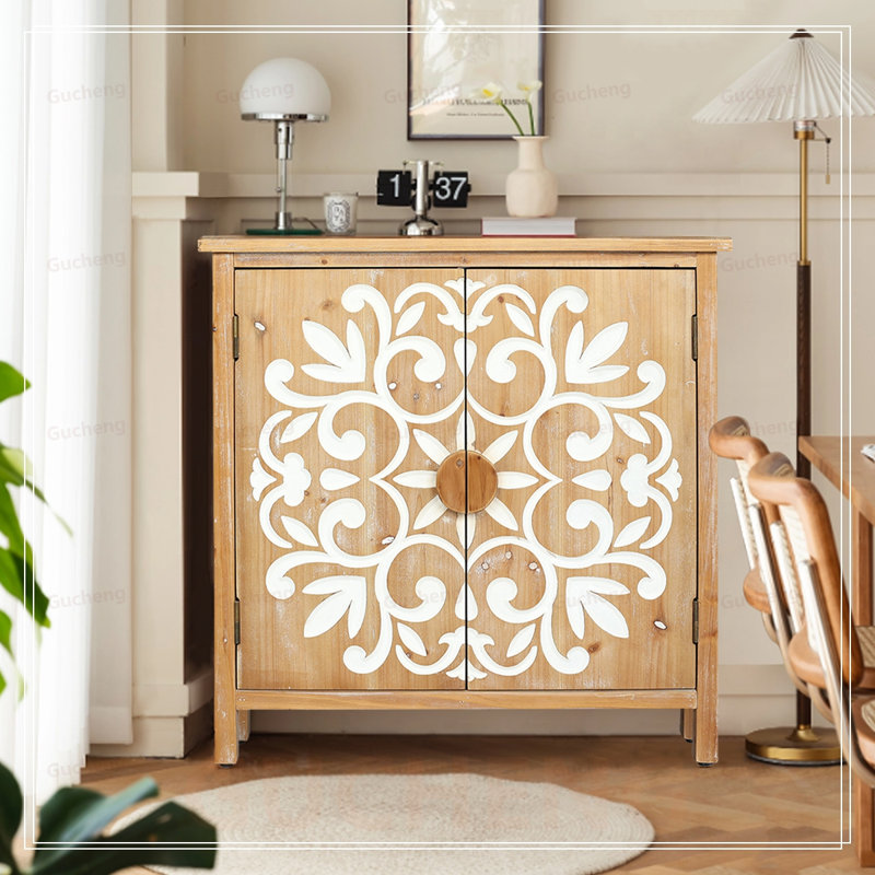 Armoire décorative rustique en bois avec portes sculptées florales, idéale pour les décors rétro et artistiques dans diverses pièces