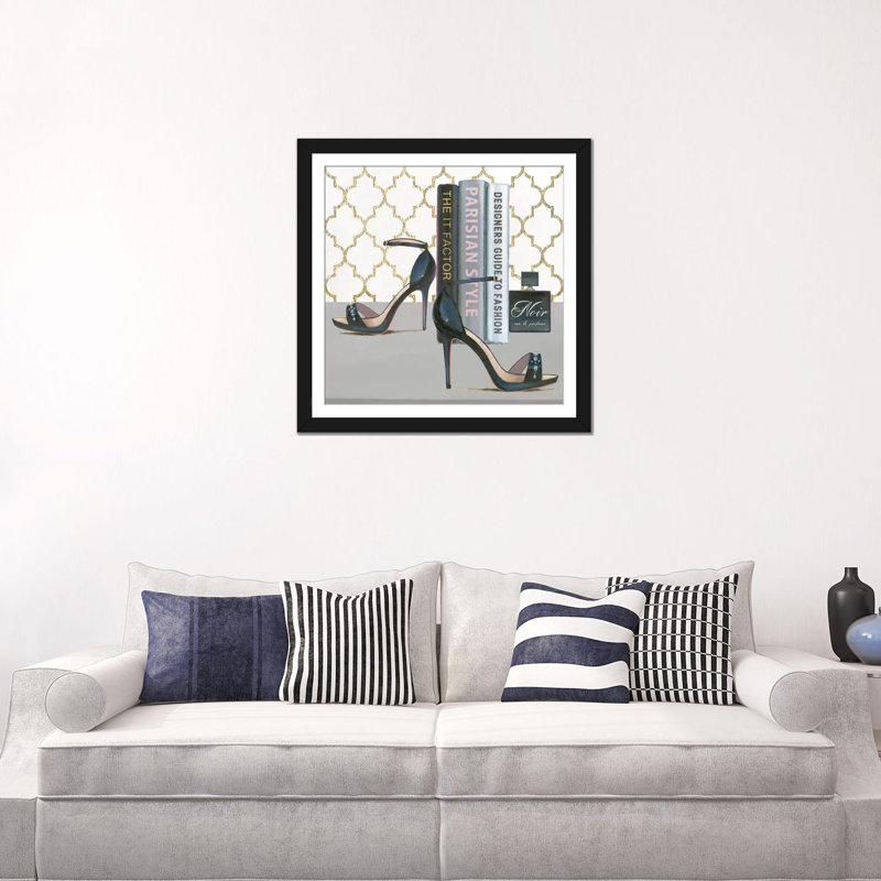 «Forever Fashion VI», impression sur toile, H 16 po x l 16 po x P 1 po, Papier d'art encadré noir, Blanc