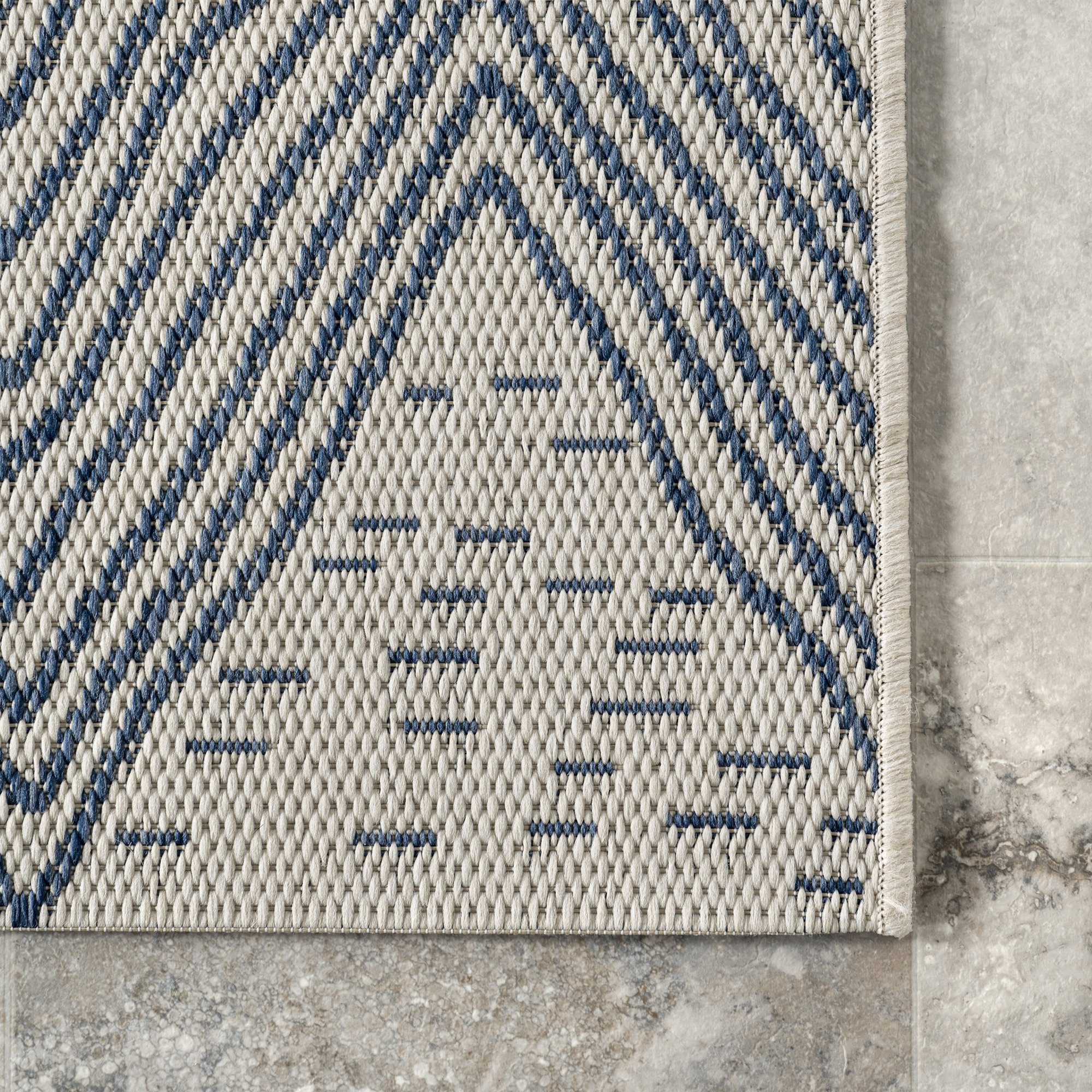 Dunham Abstract Indoor/Outdoor Area Rug for Living Room Patio Deck Front Porch Kitchen, Blue/Ivory, Rectangle 2' x 3'