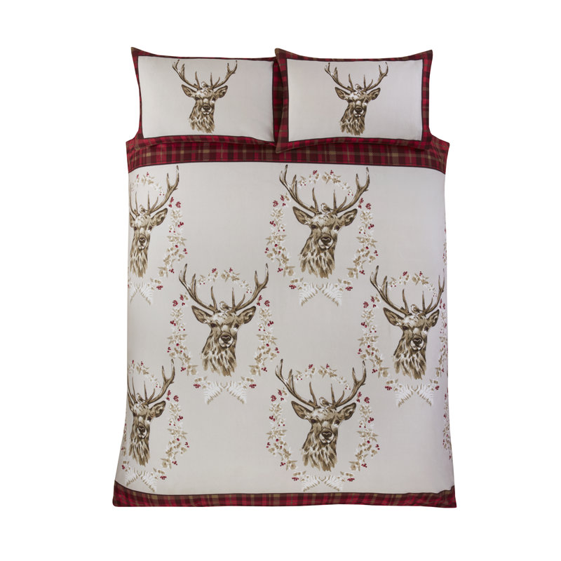 Stag & Wreath Winter Brushed Cotton Duvet Cover Set, Double Duvet Cover + 2 Standard Pillowcases, Red