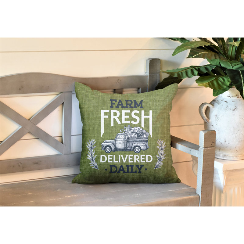 Coussin intérieur / extérieur Ringo Farm, L 19 po x H 19 po, H 15 po x l 15 po