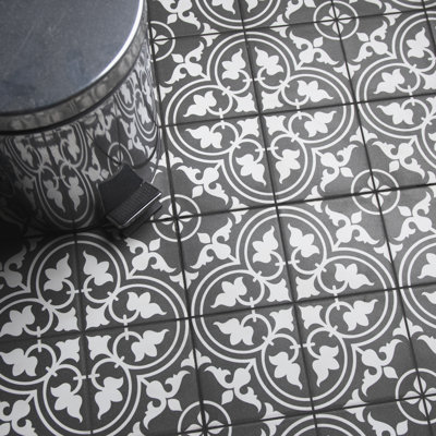 Carreau de céramique à motif pour mur et plancher 13 po x 13 po Harmonia