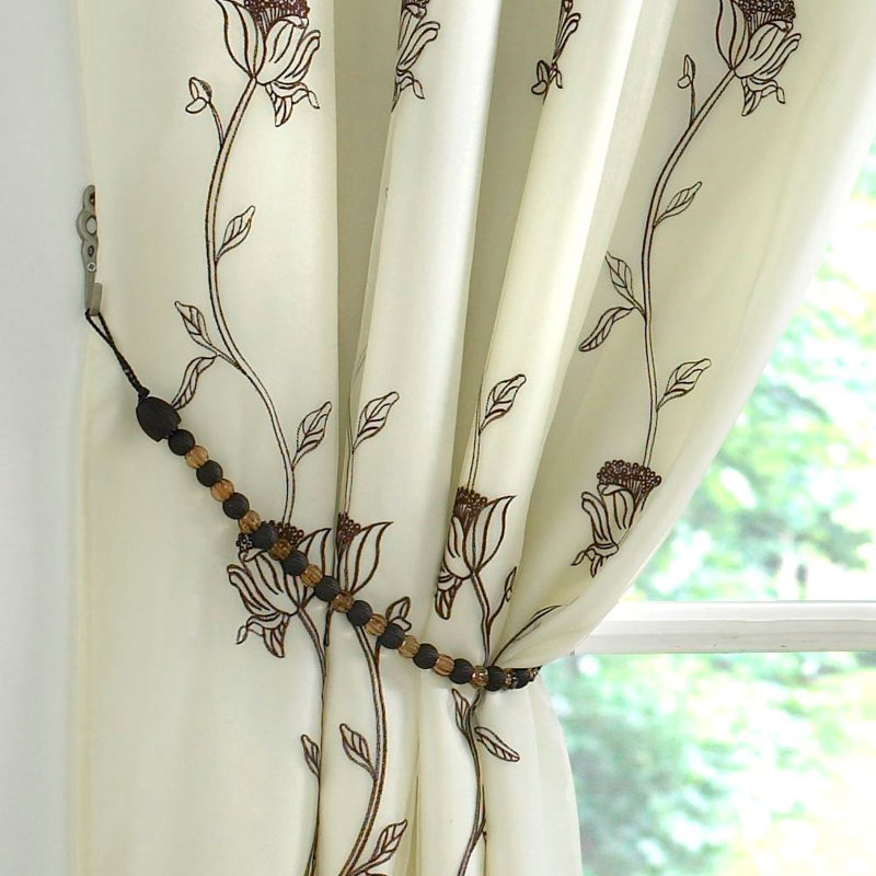 Canaan Earl Beaded Curtain Tieback, Chocolate