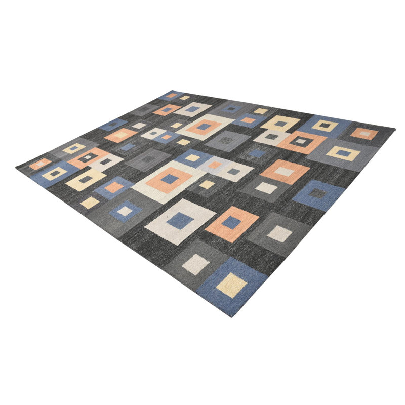 8x10 Pineland Black Rug