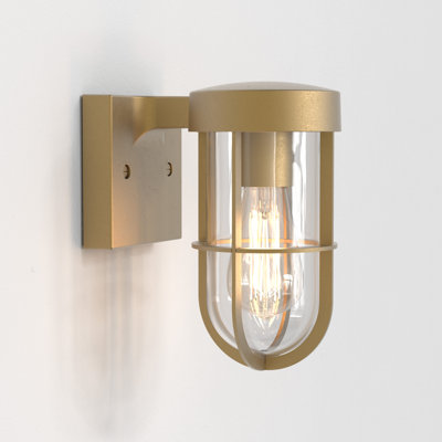 Cabin - Light Outdoor Wall Lantern