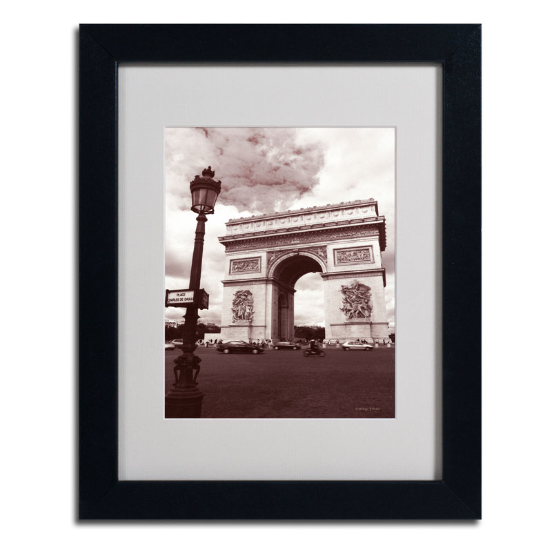 « arc de triomphe » par kathy yates, reproduction de photo encadrée, H 14 po x l 11 po x P 0,5 po, Brun - Biseautée