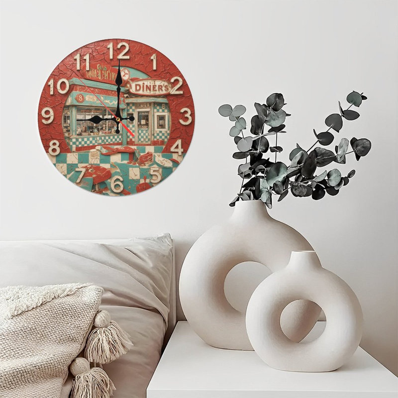 Diners signe sur le cadran de l'horloge