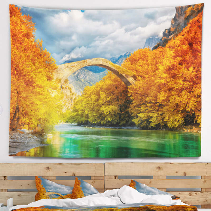 Photographie tapisserie du pont de konitsa, H 68 po x l 80 po