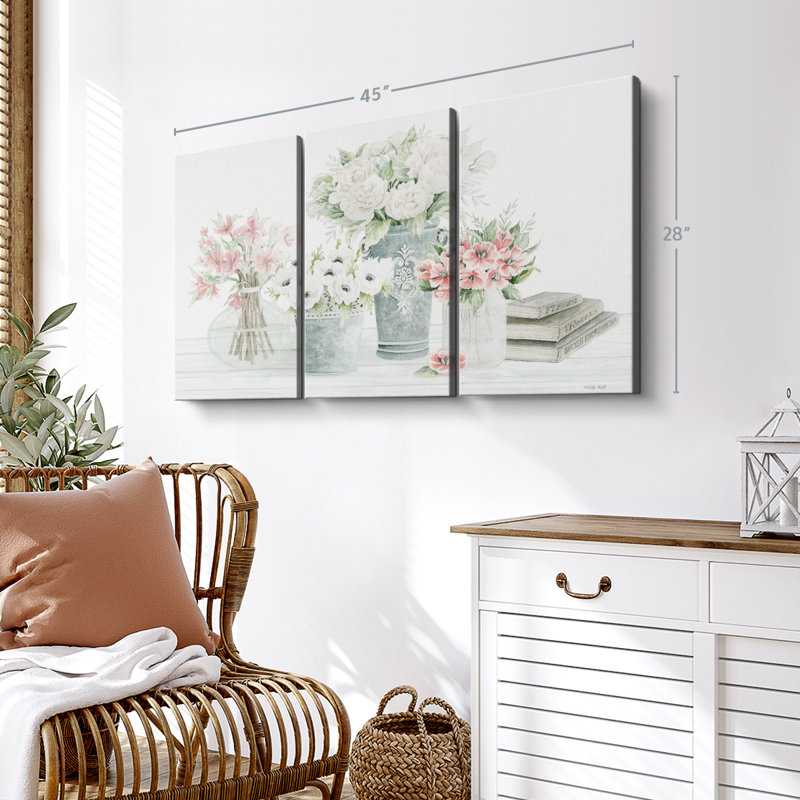 «Farmhouse Florals», 3 pièces sur toile, H 28 po x l 45 po x P 1,25 po