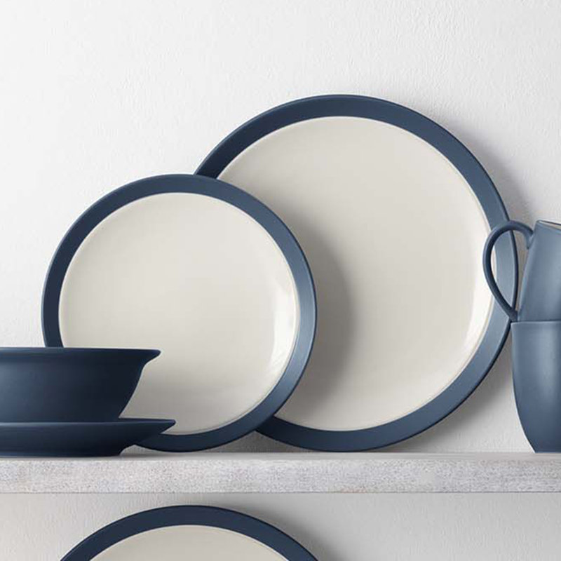 Noritake Colorwave 16-Piece Curve Dinnerware Set, Service for 4, Blue