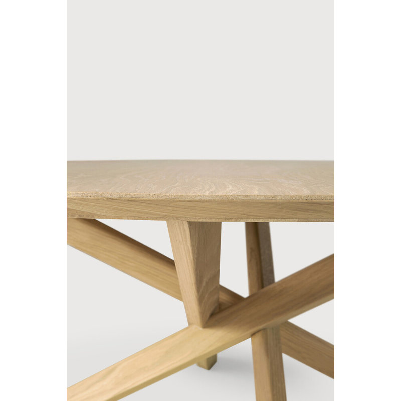 Mikado Solid Wood Coffee Table, 16" H x 39.4" L x 39.4" W, Natural Oak