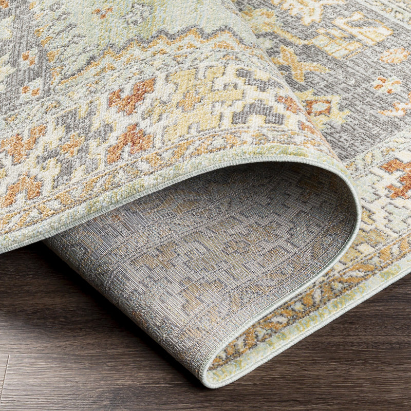 Giuliani Oriental Indoor / Outdoor Rug, Rectangle 5'3" x 7'3"