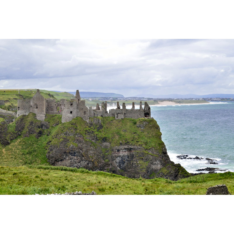 Dunluce Castle - Photographie sur toile tendue, H 12 po x l 18 po
