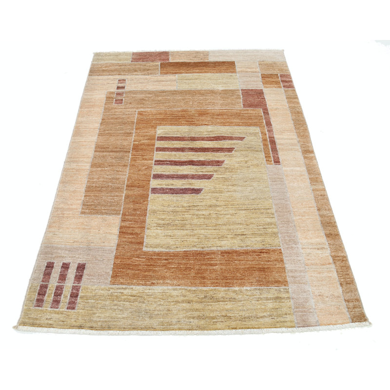 Tapis à motif géométrique abstrait en laine noué à la main beige, brun et rouge de 3,8 x 6 pi