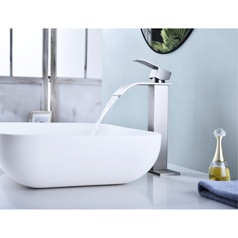 Robinet de lavabo de salle de bain en acier inoxydable, bec cascade, poignée simple, style polyvalent, bec en nickel brossé, durable