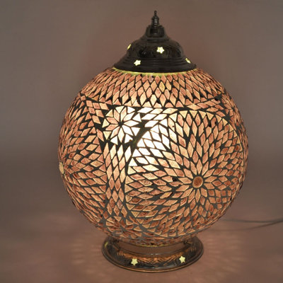 Chavarria Metal Table Lamp