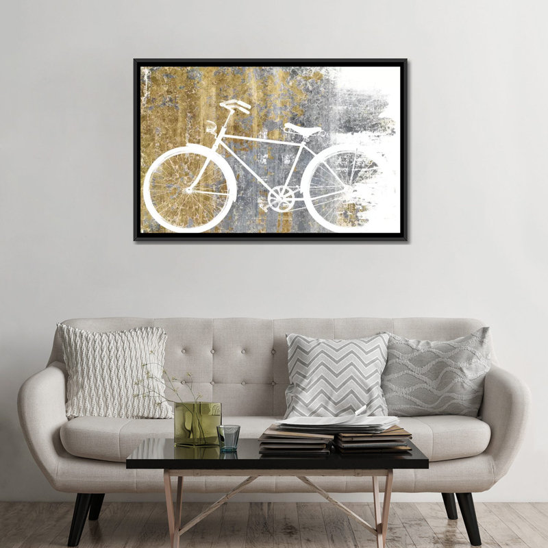 «Gilded Bicycle», impression sur toile tendue, H 32 po x l 48 po x P 1,5 po, Toile avec cadre noir, Pas de tapis