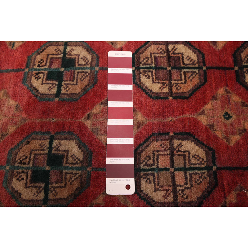 Tapis rouge Teimani 4 pi 2 po x 8 pi 2 po