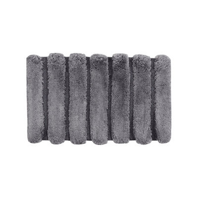 Rug Grey 21X34"