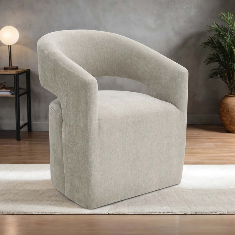 Chaise avec accoudoirs de style contemporain