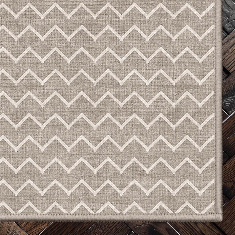 Kehr Mesa Brown Chevron Tribal Flatwoven Rug – Easy Clean & Durable, Rectangle 5' x 3'3"