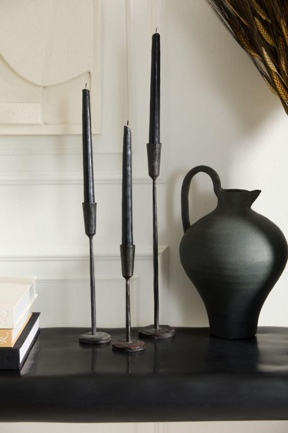 Amoy Metal Candlestick Holder