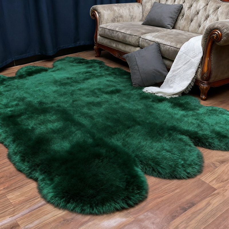 Cozy Thick Gray Faux Sheepskin Area Rug, Novelty 6' x 6'